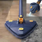 Base triangular do Esfregão Spin360 alcança cantos e áreas difíceis, garantindo uma limpeza eficiente e prática.