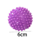 Bolas reutilizáveis para lavar e secar roupas, ajudam a soltar sujeiras, reduzir amassados e acelerar o processo de secagem das peças.
