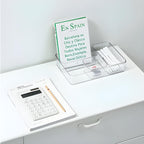 Caixa organizadora com dimensões ideais para gavetas e prateleiras, feita sob medida para máxima eficiência na organização.