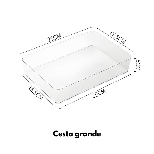 Caixa organizadora de plástico PET cristal, resistente e transparente, facilita a visualização de tudo o que está guardado.

