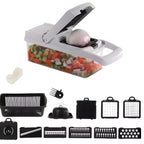 Destaque para as lâminas de aço inoxidável do Fatiador MasterChef, perfeitas para diferentes tipos de corte e maior durabilidade no preparo de alimentos.