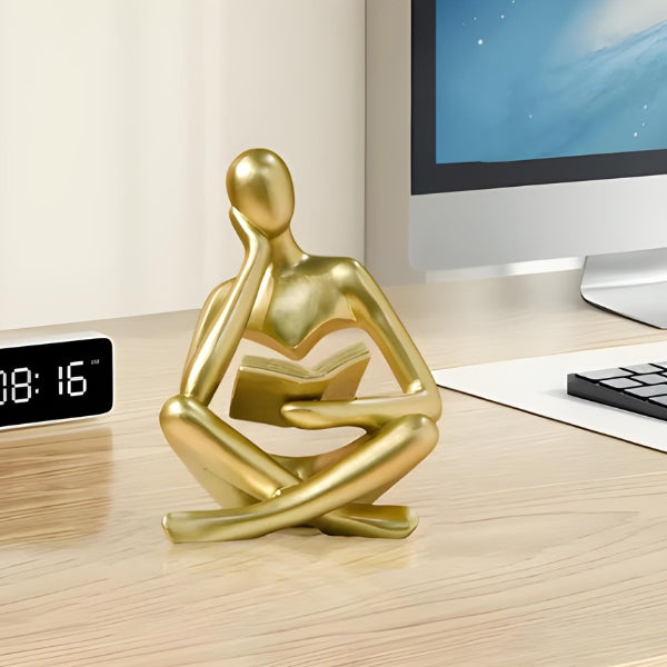 Escultura pensador moderno em resina com design abstrato para decoração de escritório e home office sofisticado.