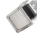 Imagem do CortaFácil Inox Pro sendo utilizado em cozinha doméstica para fatiar legumes de forma rápida e eficiente.