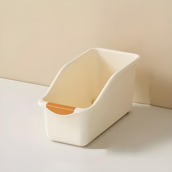 Mantenha sua casa organizada com o Organizador Multiuso CleanBox Nomanni com divisória, perfeito para armazenar produtos domésticos com segurança e fácil acesso.
