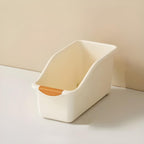 Mantenha sua casa organizada com o Organizador Multiuso CleanBox Nomanni com divisória, perfeito para armazenar produtos domésticos com segurança e fácil acesso.
