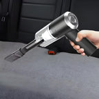 O Aspirador Portátil CycloneJet acompanha bicos multifuncionais, garantindo versatilidade na limpeza de superfícies variadas