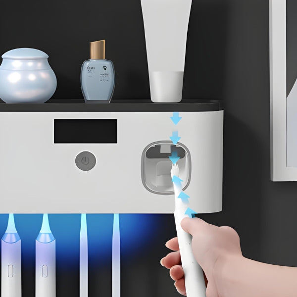 Organizador de banheiro com esterilizador UV para escovas de dentes e dispenser integrado, solução prática para higiene diária e economia de espaço.
